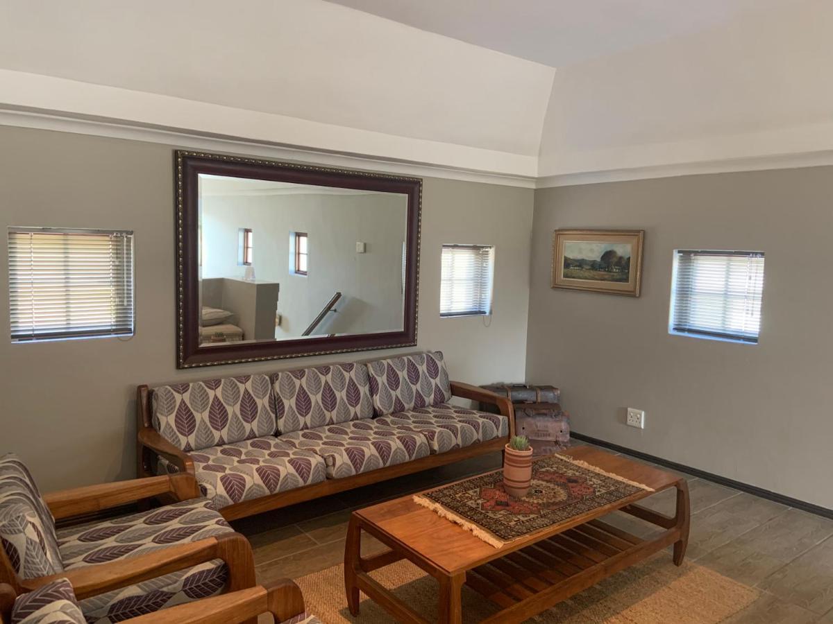 La Gratitude Self Catering Cottage 프란쉬후크 외부 사진