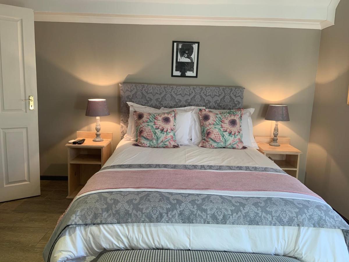 La Gratitude Self Catering Cottage 프란쉬후크 외부 사진