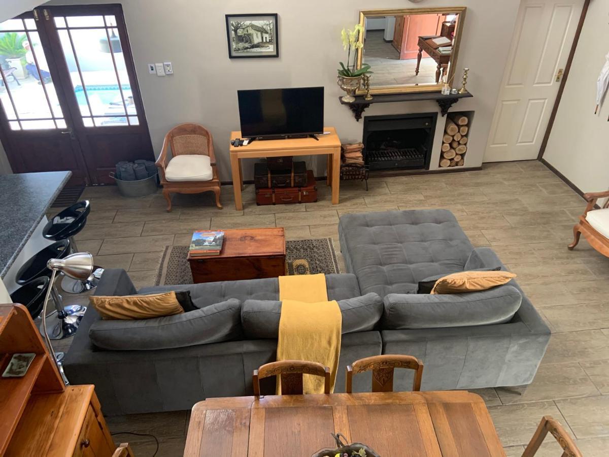 La Gratitude Self Catering Cottage 프란쉬후크 외부 사진
